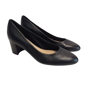 Easy Spirit Evolve Robin Pump Women's Black Soft Leather Heels Slip-on Size 7M